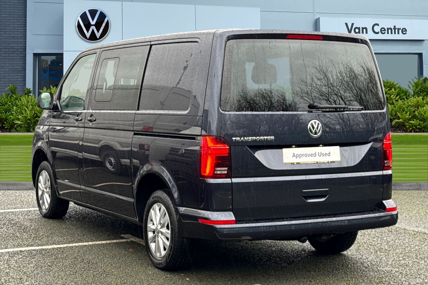 Used Volkswagen Transporter 2024 for sale - 77006819: Photo 2