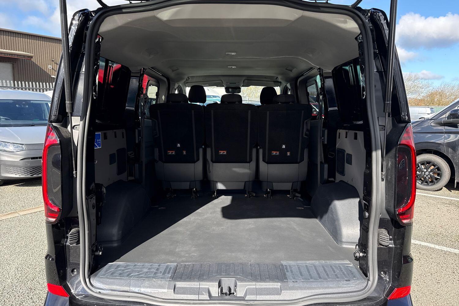 Used Volkswagen Transporter 2026 for sale - 78107468: Photo 9