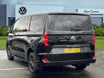Used Volkswagen Transporter 2025 for sale - 77719360: Photo
