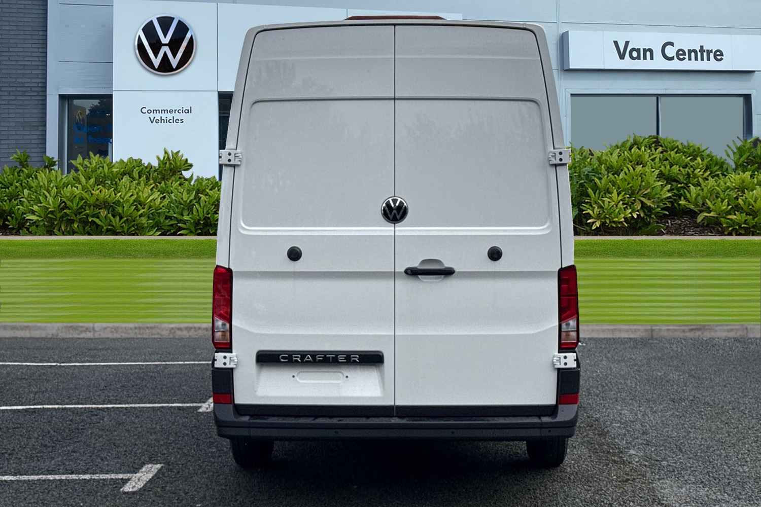 Used Volkswagen Crafter 2025 for sale - 76339924: Photo 4