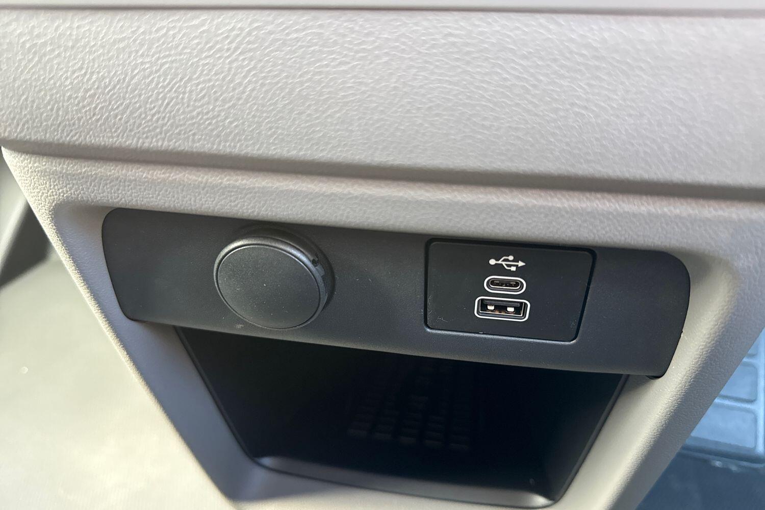 Used Volkswagen Transporter 2026 for sale - 78107473: Photo 49