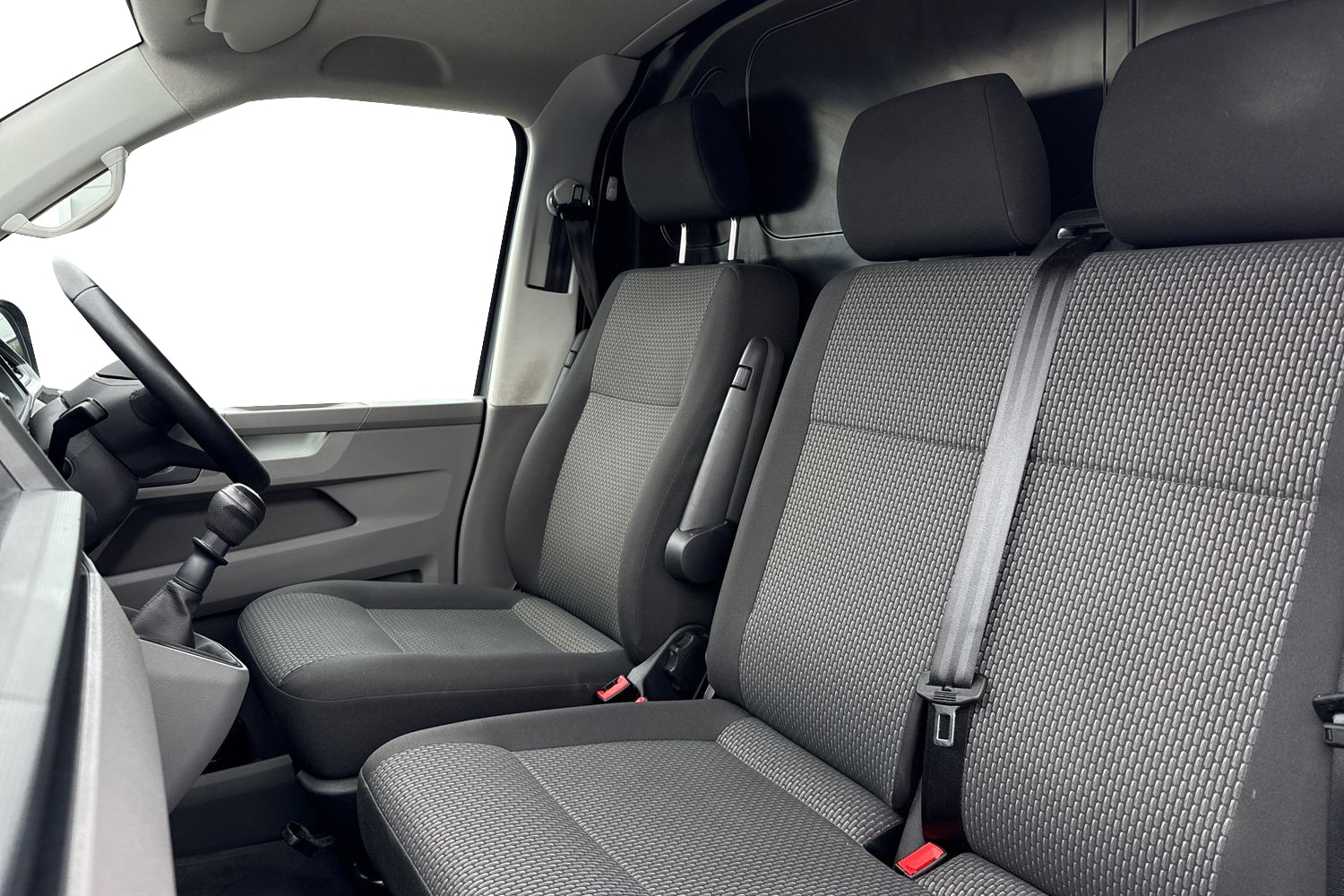 Used Volkswagen Transporter 2024 for sale - 76421432: Photo 11