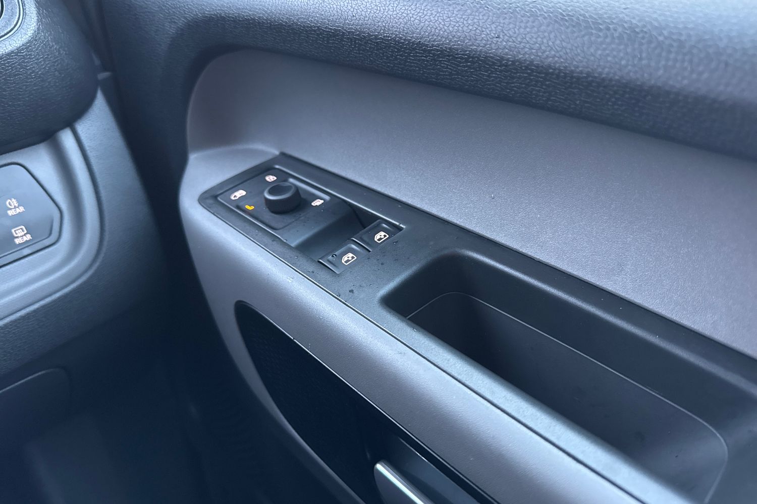 Used Volkswagen ID. Buzz Cargo 2024 for sale - 77158795: Photo 21