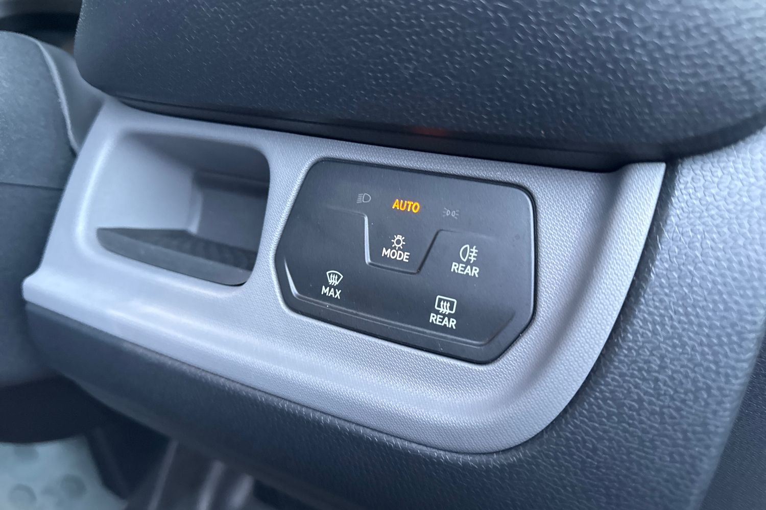 Used Volkswagen ID. Buzz Cargo 2024 for sale - 77158795: Photo 36