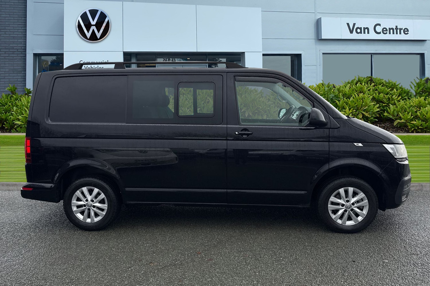 Used Volkswagen Transporter 2021 for sale - 77275393: Photo 3