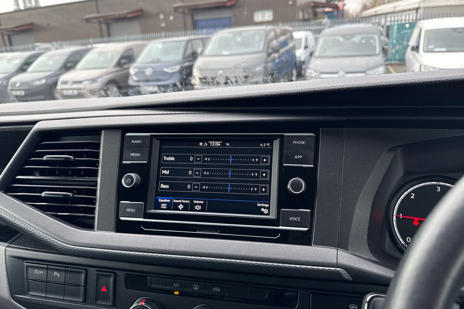 Used Volkswagen Transporter 2021 for sale - 77275393: Photo 39