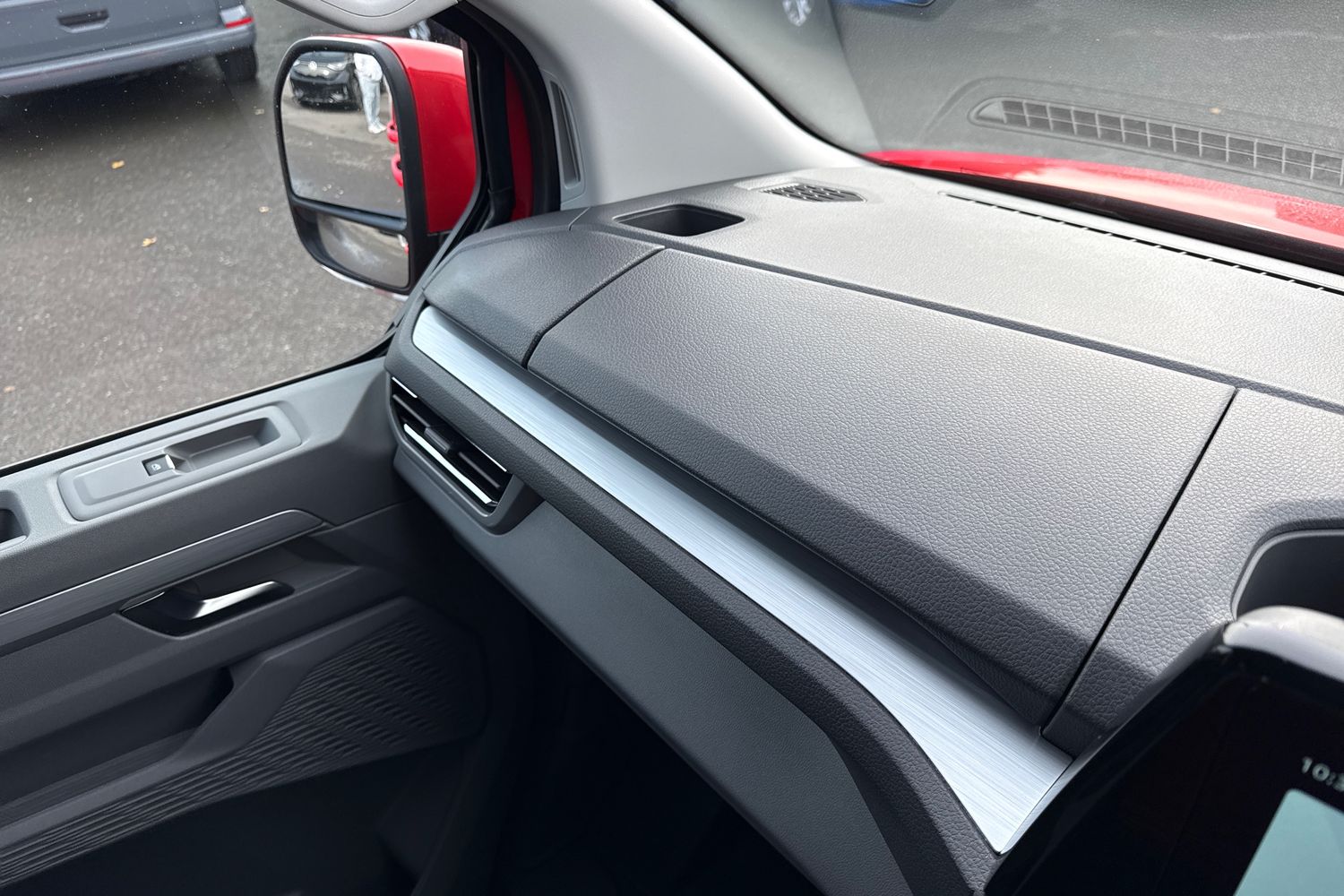 Used Volkswagen Transporter 2025 for sale - 76421446: Photo 33