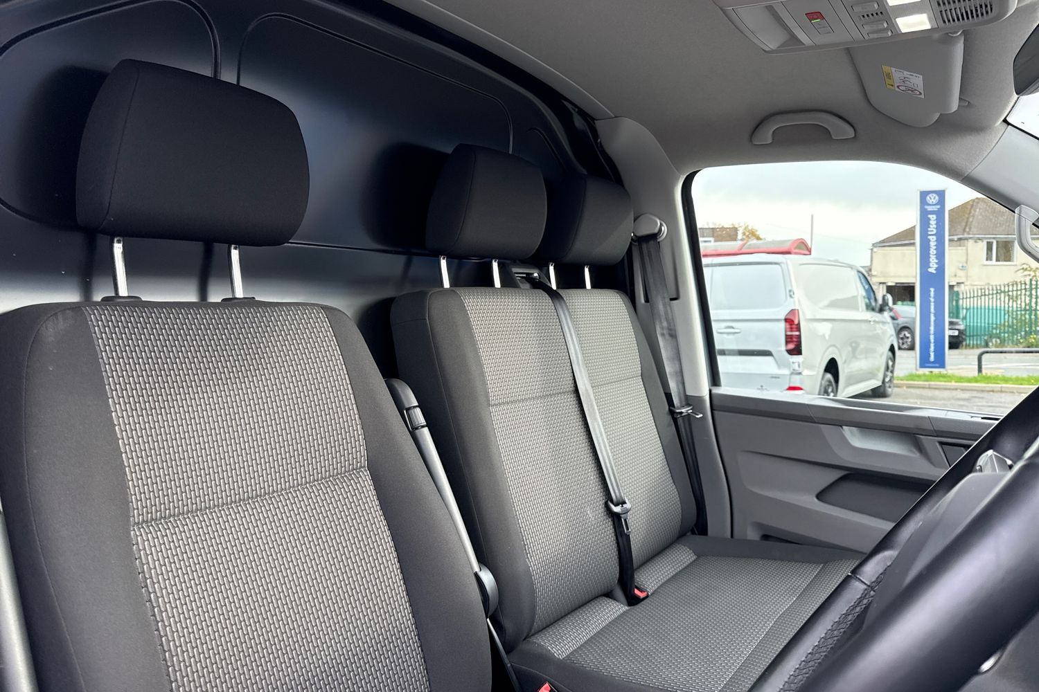 Used Volkswagen Transporter 2024 for sale - 76421396: Photo 20