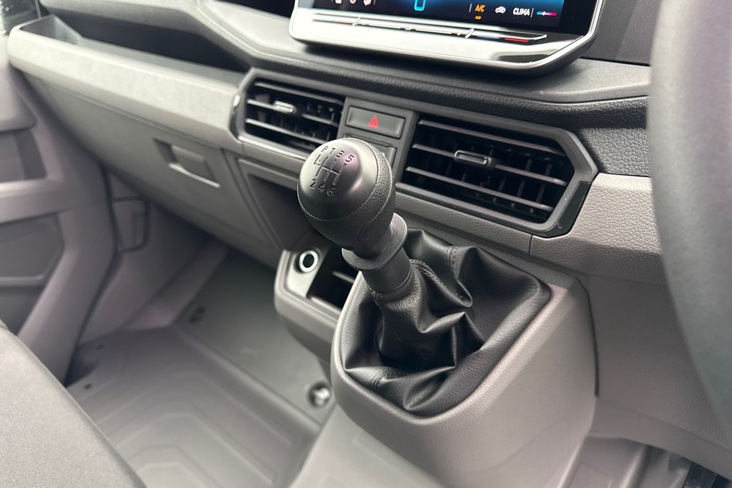 Used Volkswagen Crafter 2025 for sale - 76896081: Photo 22