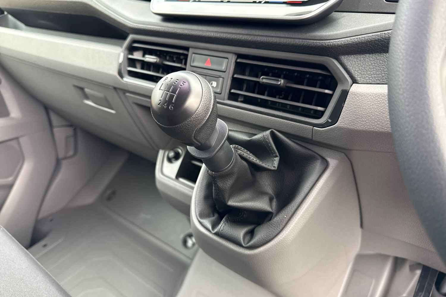 Used Volkswagen Crafter 2025 for sale - 76617143: Photo 22