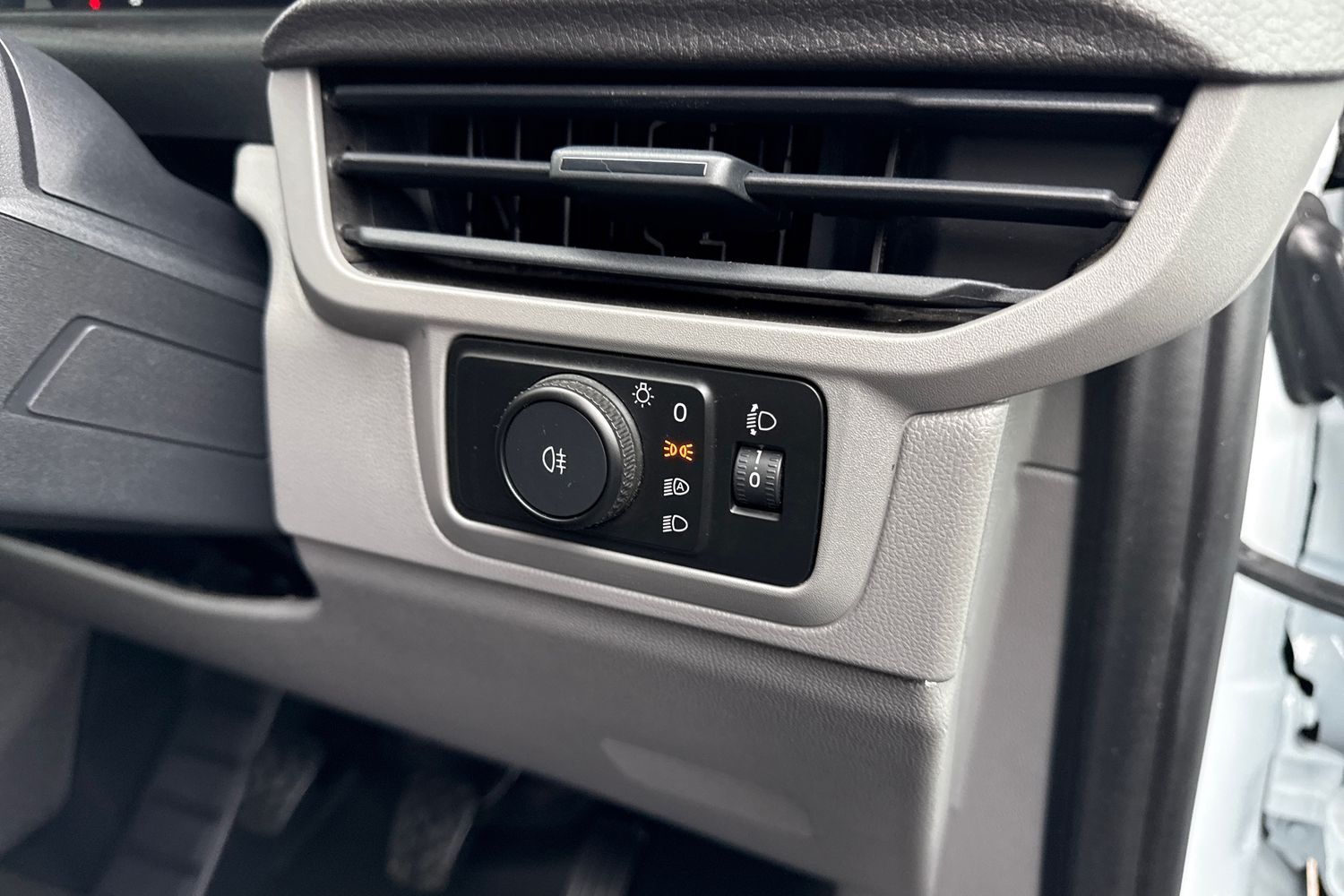 Used Volkswagen Transporter 2025 for sale - 77506603: Photo 27