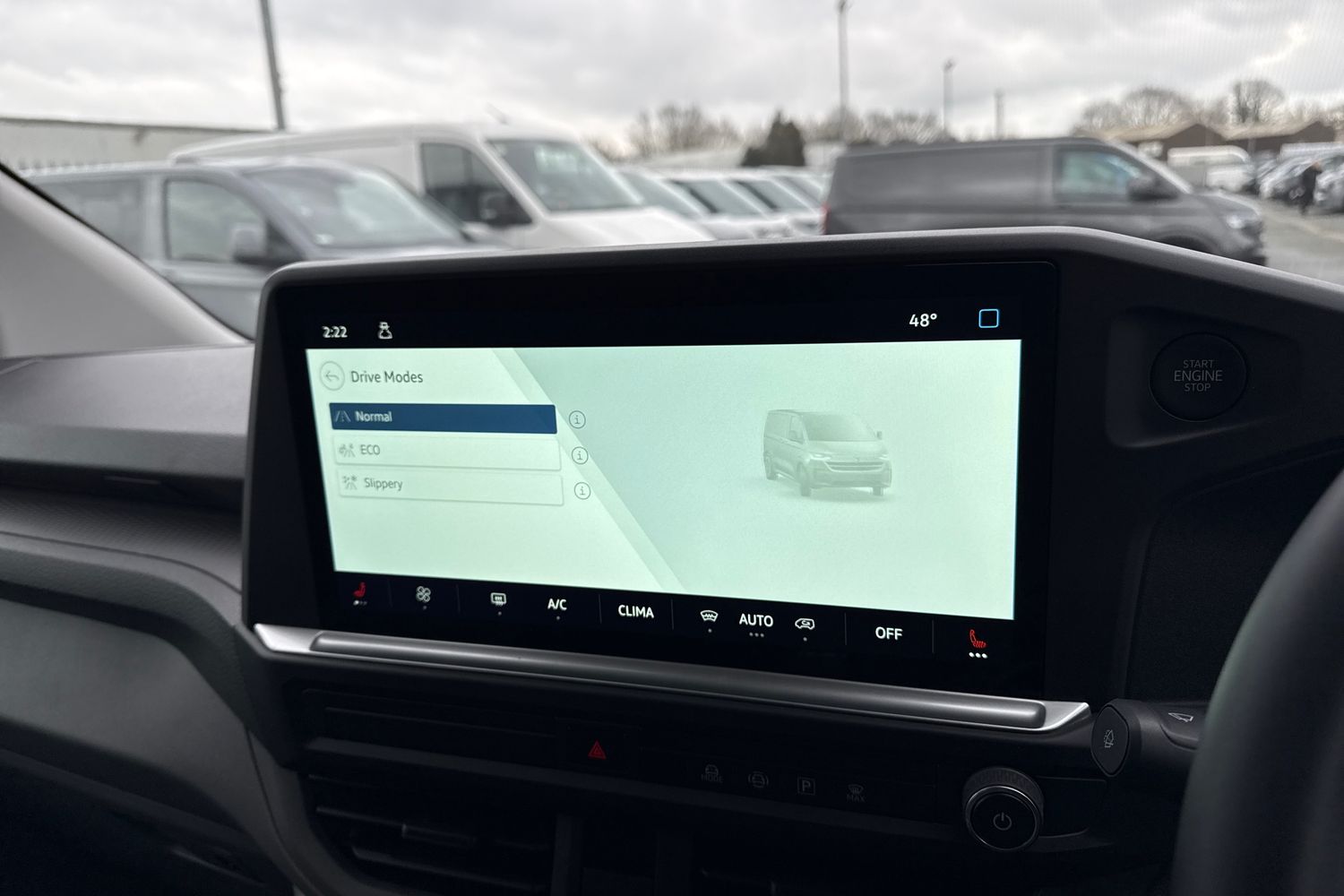 Used Volkswagen Transporter 2025 for sale - 77527297: Photo 31