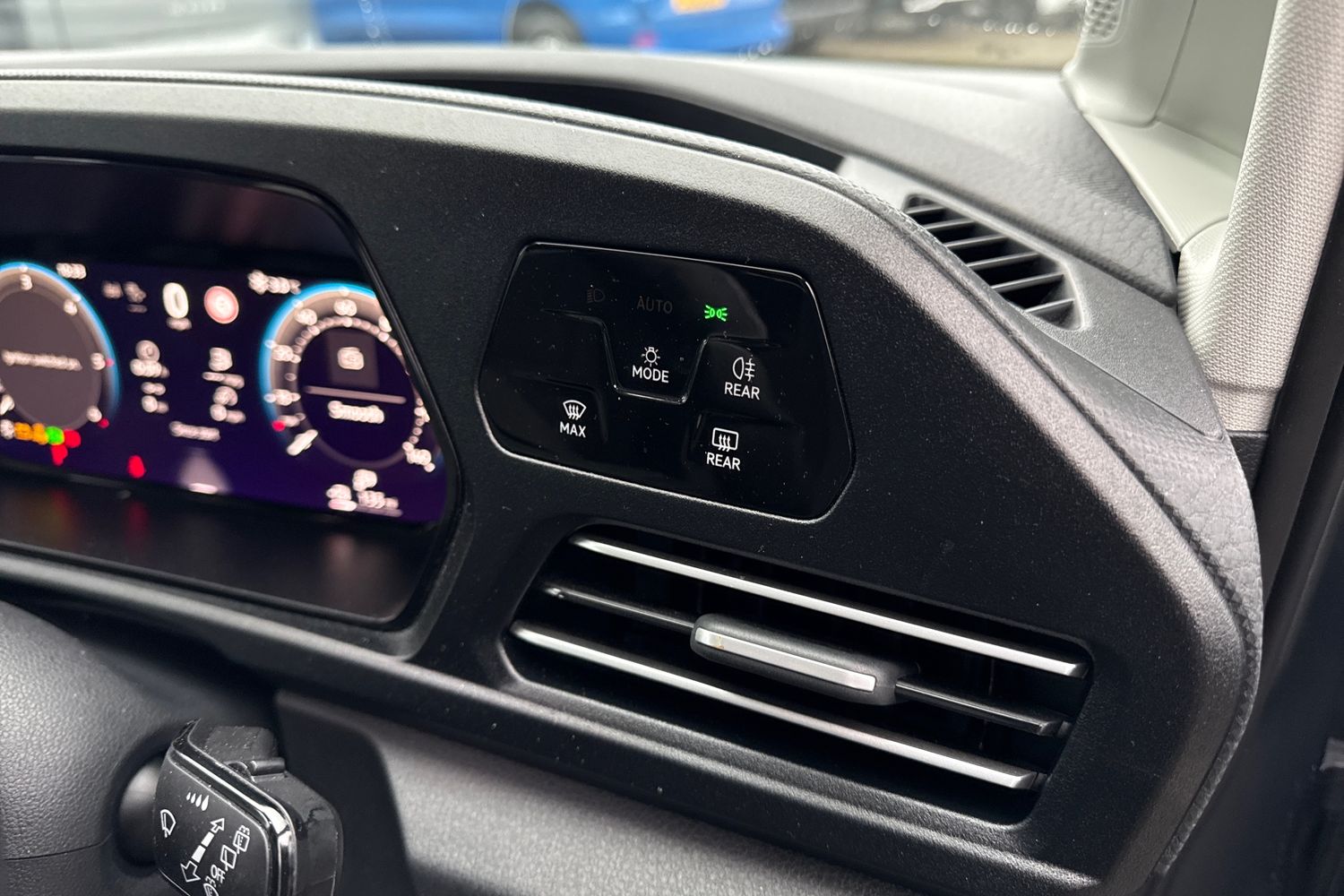 Used Volkswagen Caddy Maxi 2025 for sale - 77152464: Photo 31