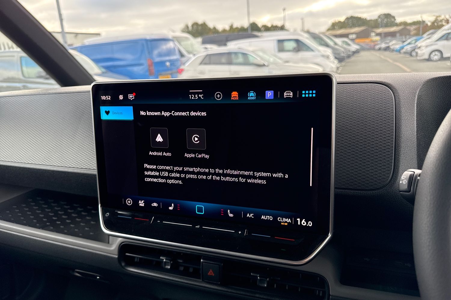 Used Volkswagen ID. Buzz Cargo 2025 for sale - 76264141: Photo 16