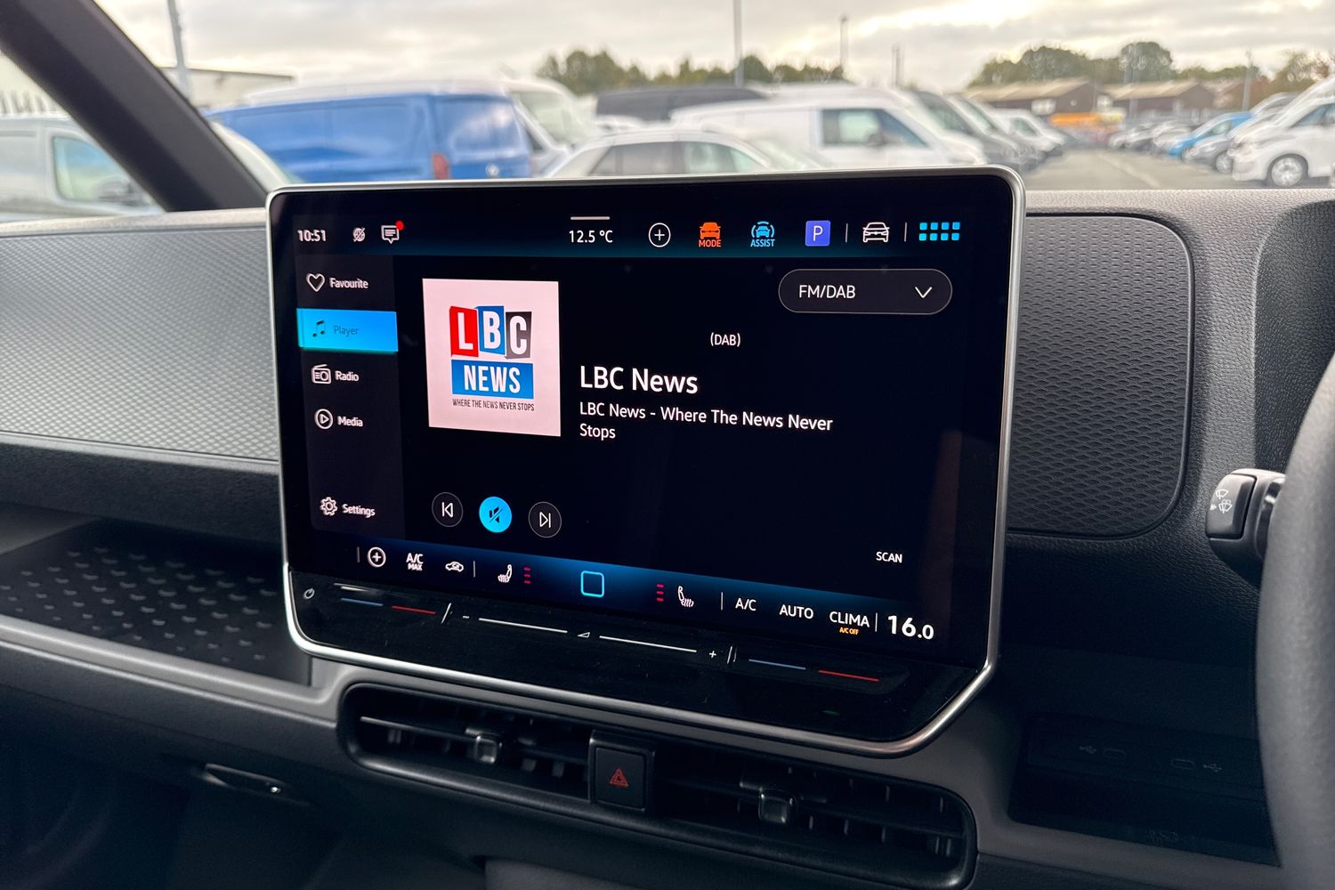 Used Volkswagen ID. Buzz Cargo 2025 for sale - 76264141: Photo 30