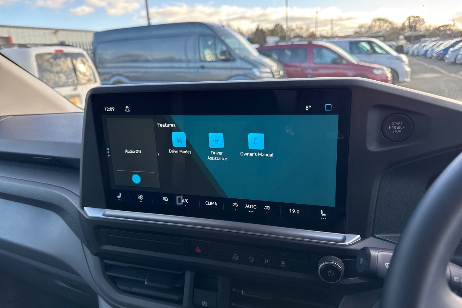 Used Volkswagen Transporter 2025 for sale - 76685761: Photo 32