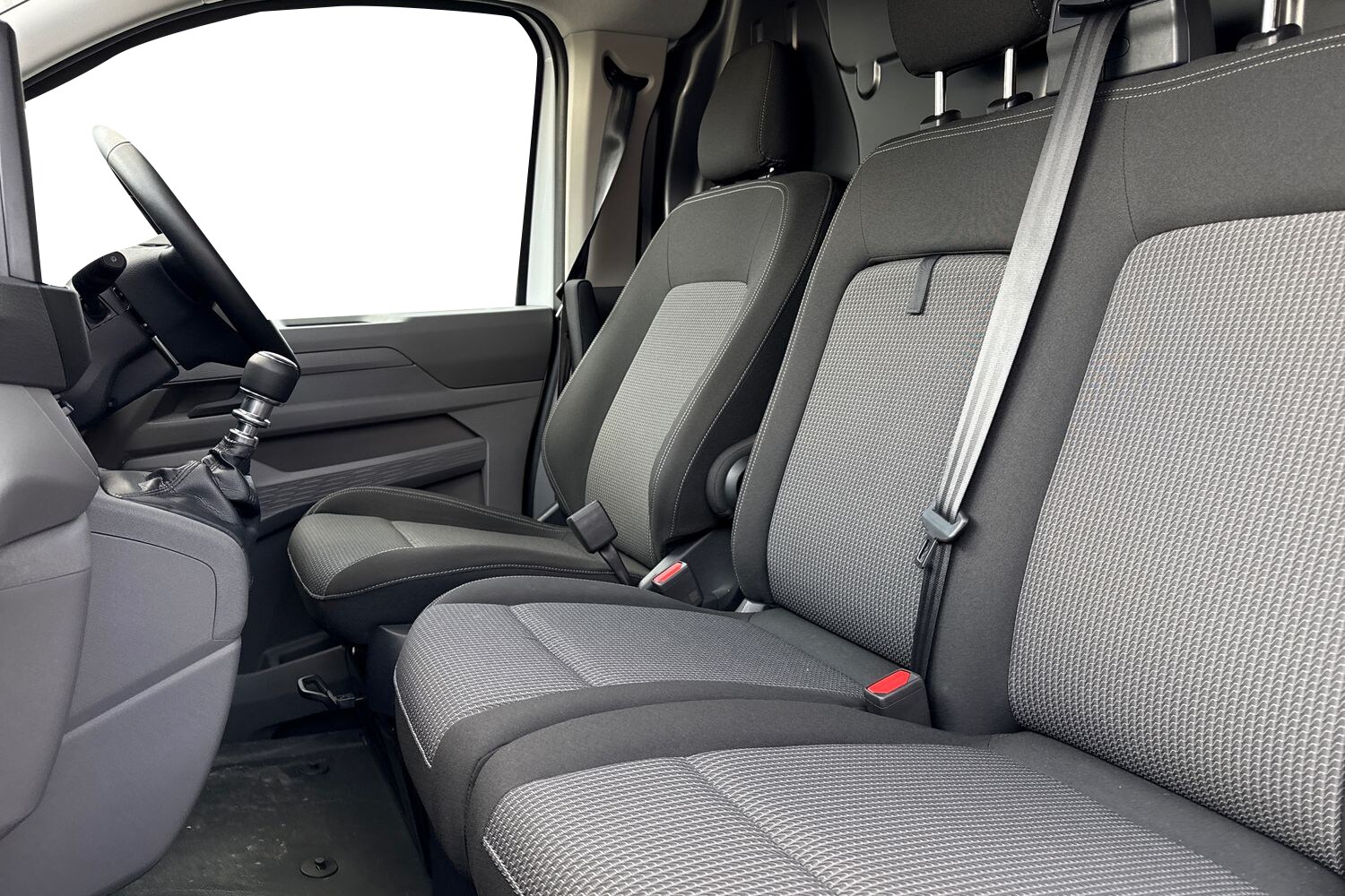 Used Volkswagen Transporter 2025 for sale - 76636936: Photo 16