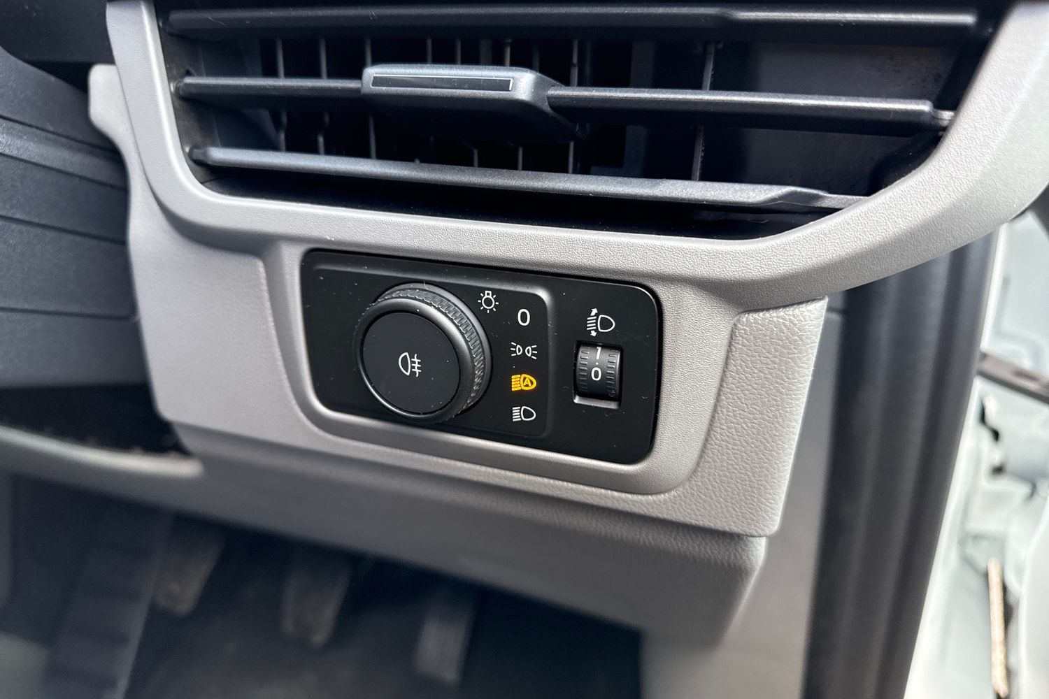 Used Volkswagen Transporter 2025 for sale - 76636936: Photo 28