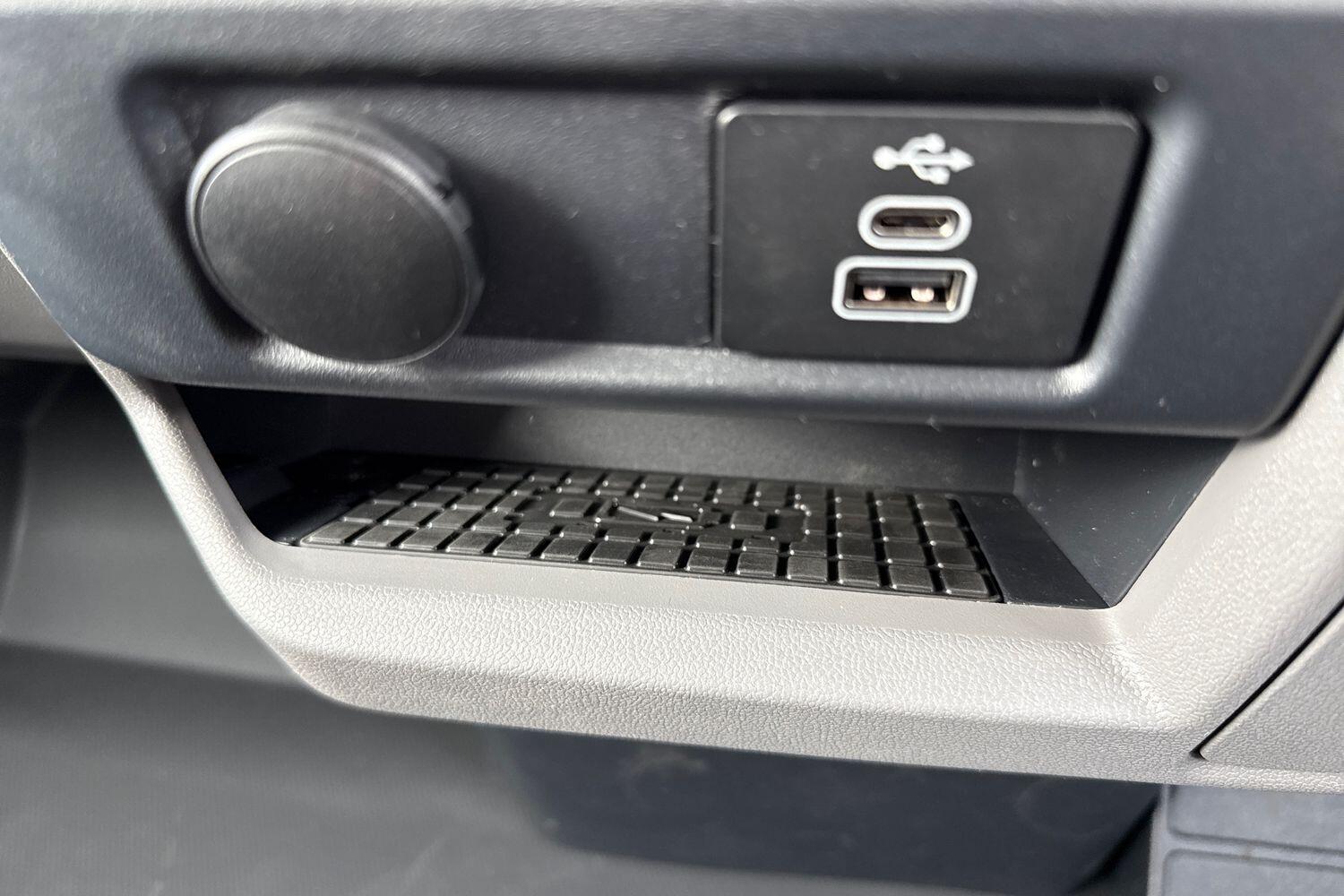 Used Volkswagen Transporter 2026 for sale - 78107460: Photo 45