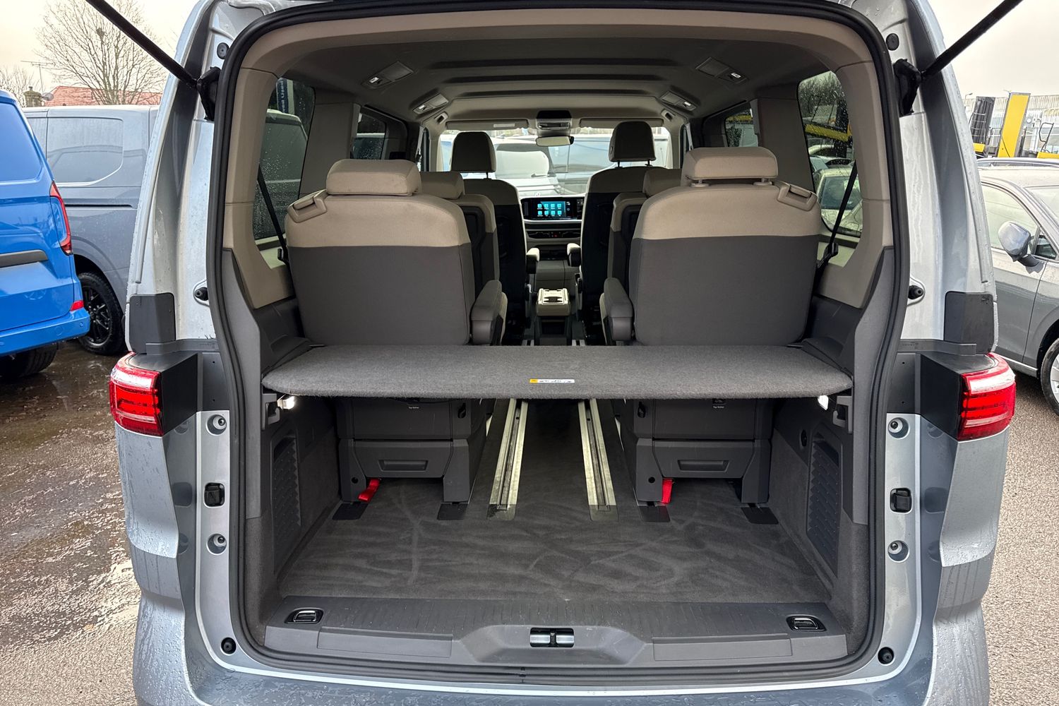 Used Volkswagen Multivan 2022 for sale - 77236035: Photo 7