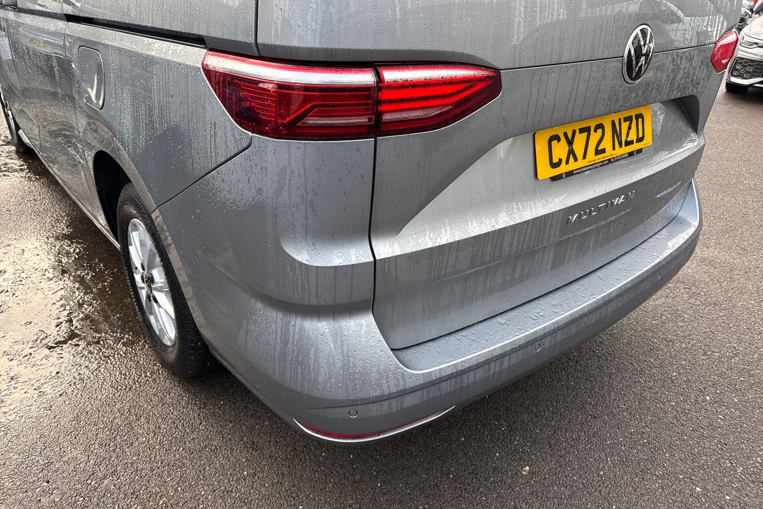 Used Volkswagen Multivan 2022 for sale - 77236035: Photo 8