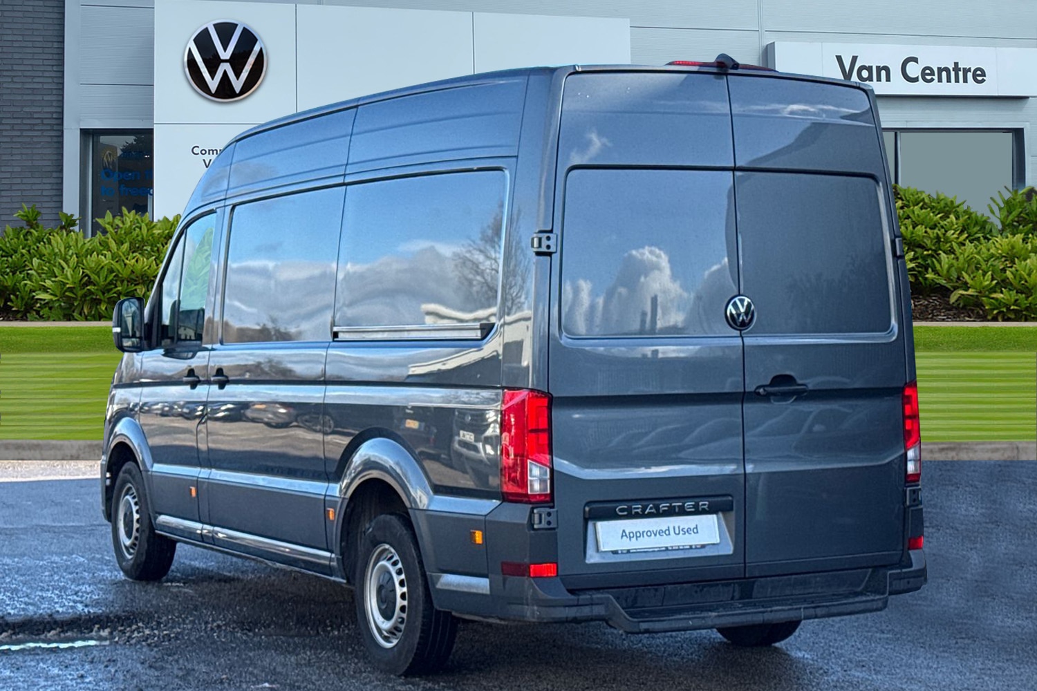 Used Volkswagen Crafter 2024 for sale - 77582847: Photo 2