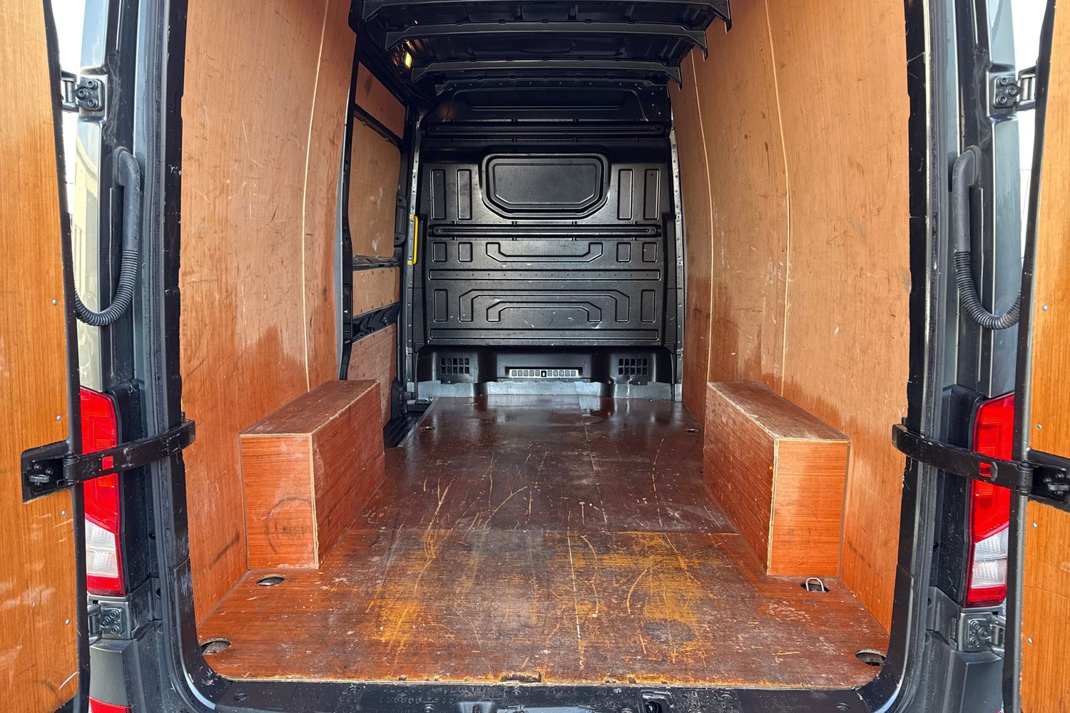 Used Volkswagen Crafter 2024 for sale - 77582847: Photo 7