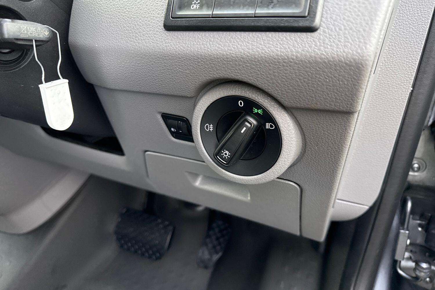 Used Volkswagen Transporter 2024 for sale - 77236042: Photo 27