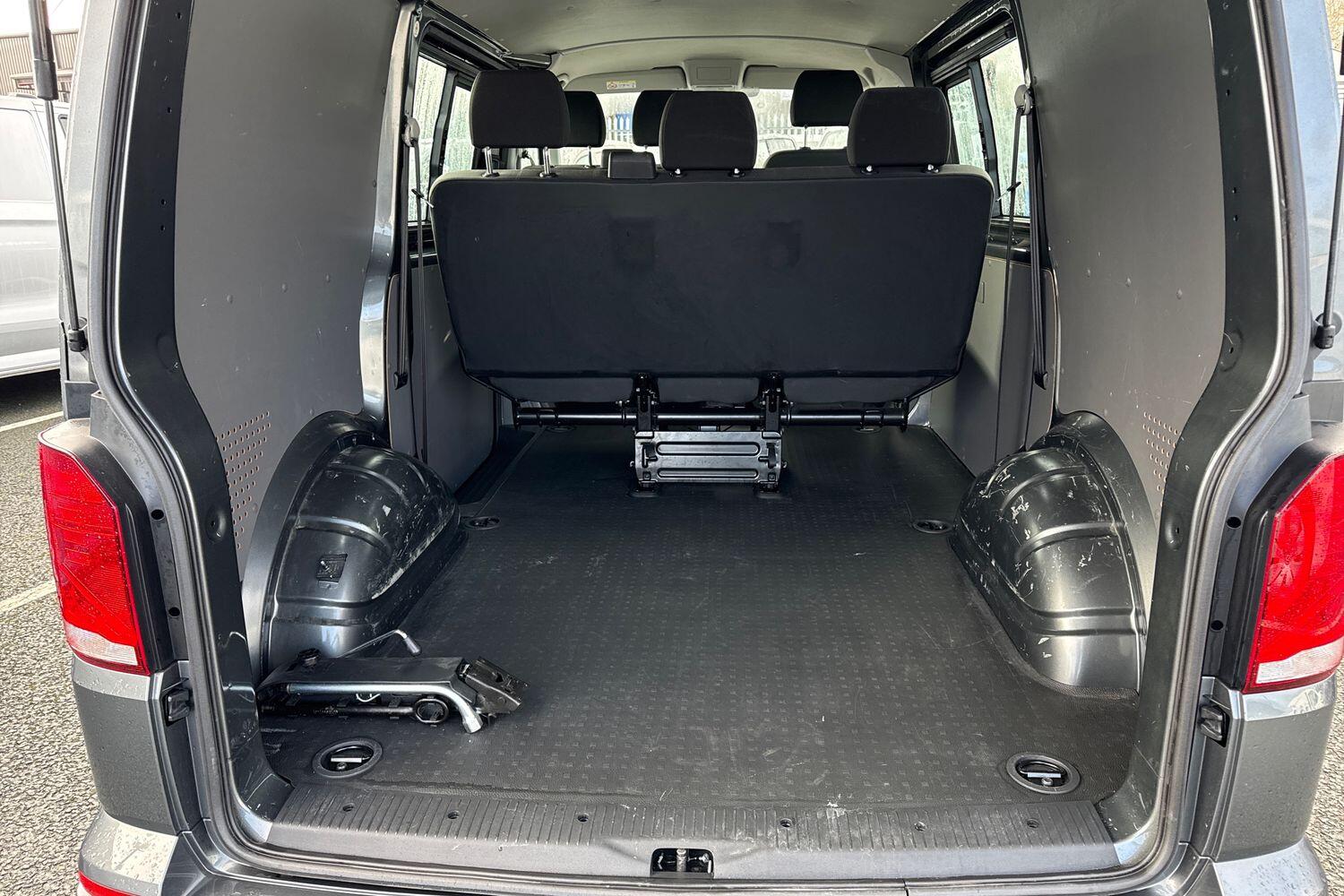 Used Volkswagen Transporter 2024 for sale - 77236042: Photo 9