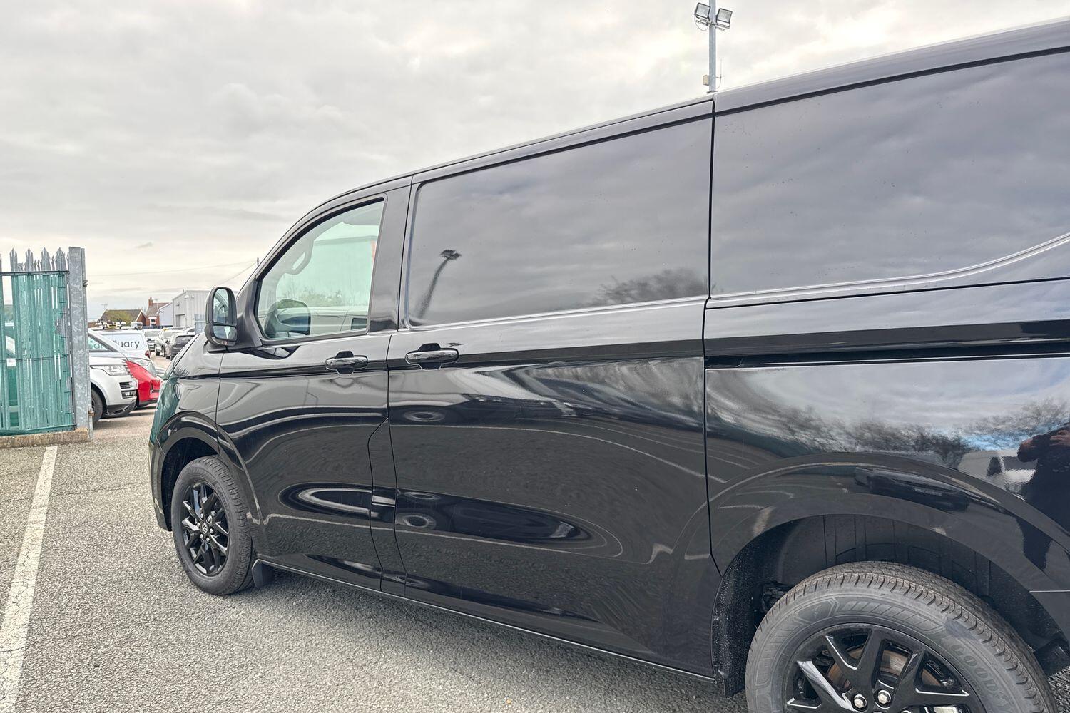 Used Volkswagen Transporter 2026 for sale - 78107545: Photo 30