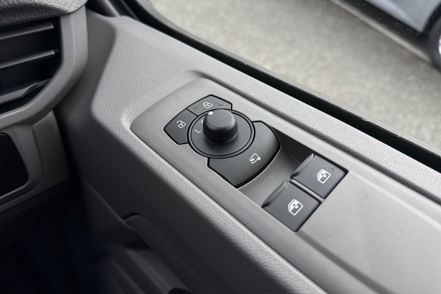 Used Volkswagen Transporter 2026 for sale - 78107545: Photo 36