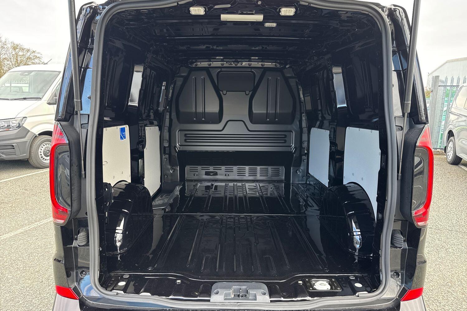 Used Volkswagen Transporter 2026 for sale - 78107545: Photo 9