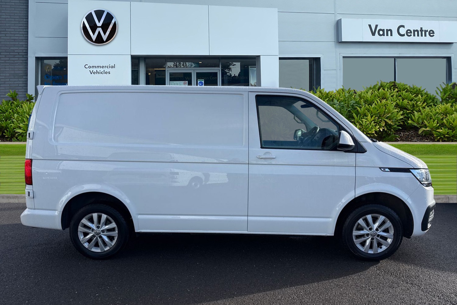 Used Volkswagen Transporter 2020 for sale - 77582619: Photo 3