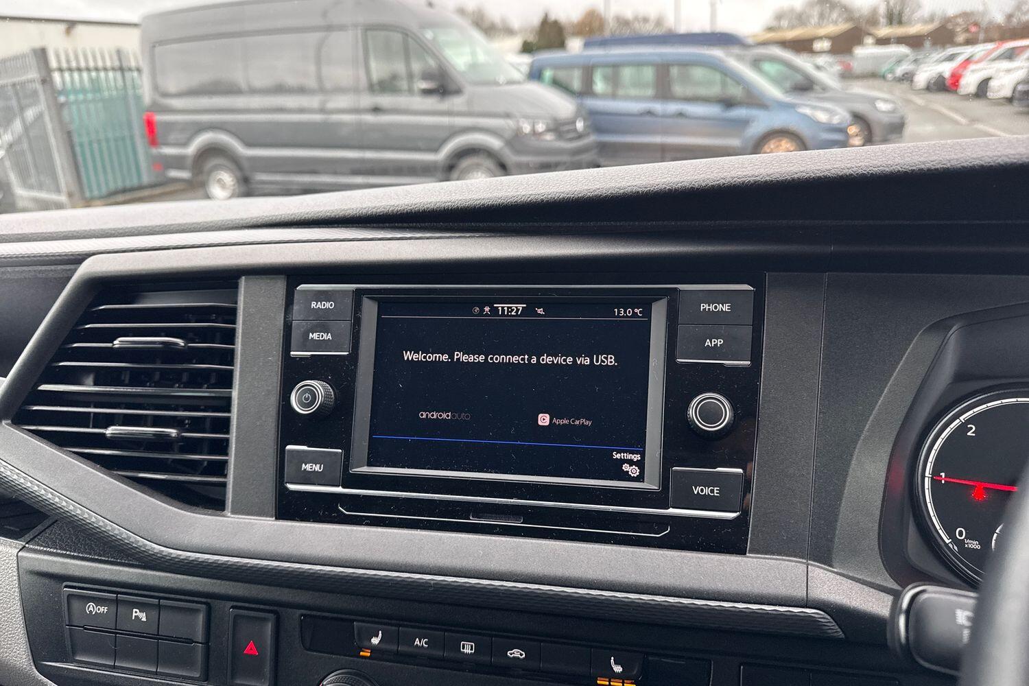 Used Volkswagen Transporter 2024 for sale - 77692135: Photo 12