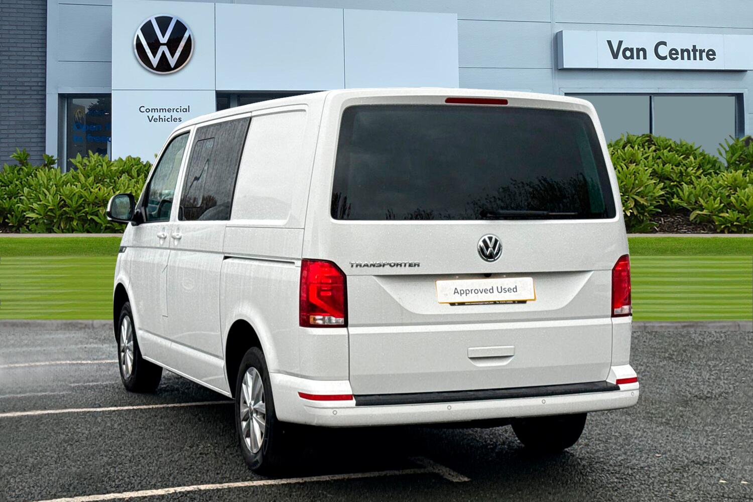 Used Volkswagen Transporter 2024 for sale - 77692135: Photo 2