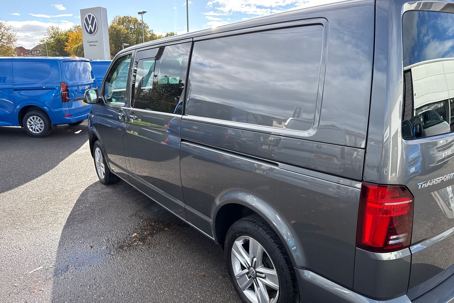 Used Volkswagen Transporter 2024 for sale - 76346538: Photo 29