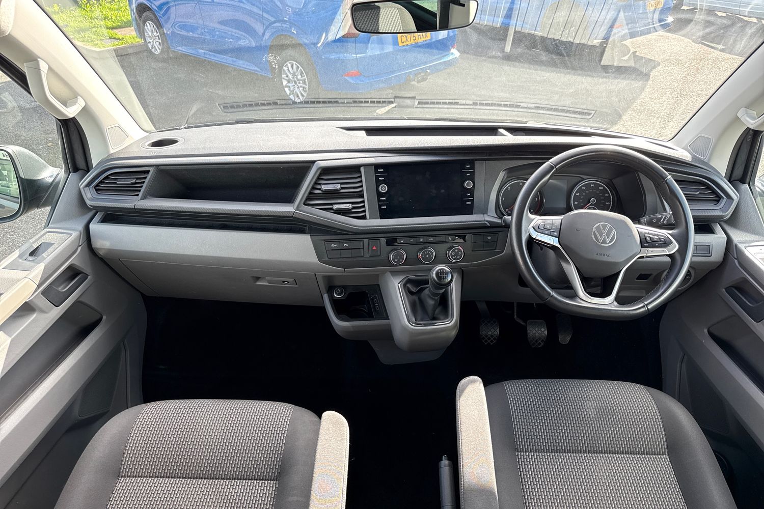 Used Volkswagen Transporter 2024 for sale - 76346538: Photo 33