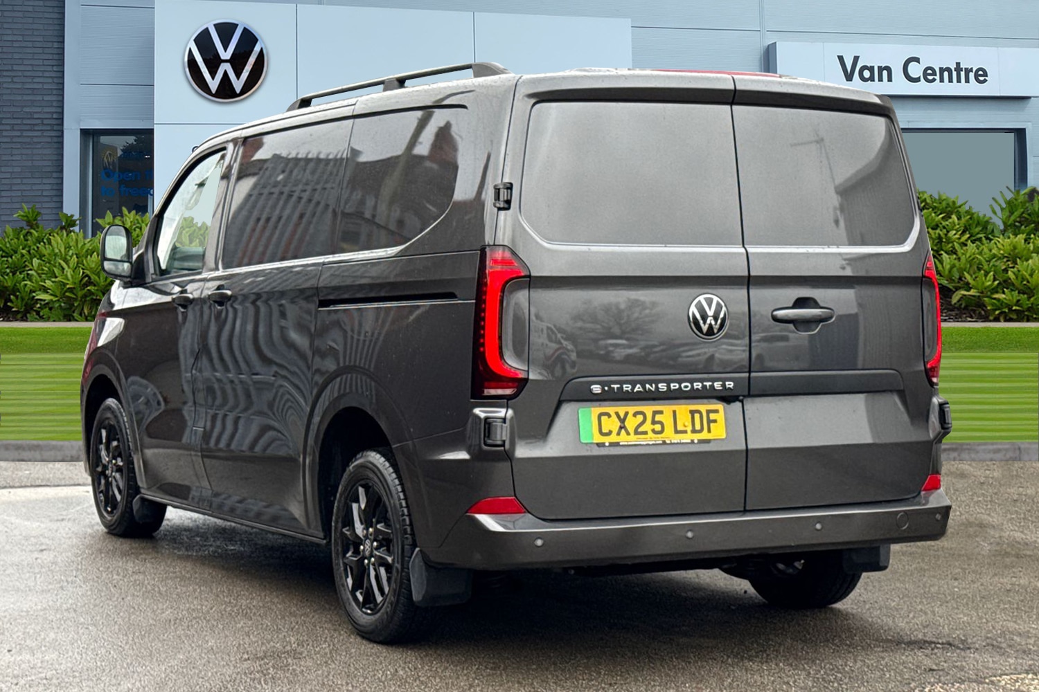 Used Volkswagen Transporter 2025 for sale - 77506686: Photo 2