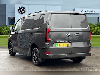 Used Volkswagen Transporter 2025 for sale - 77506686: Photo
