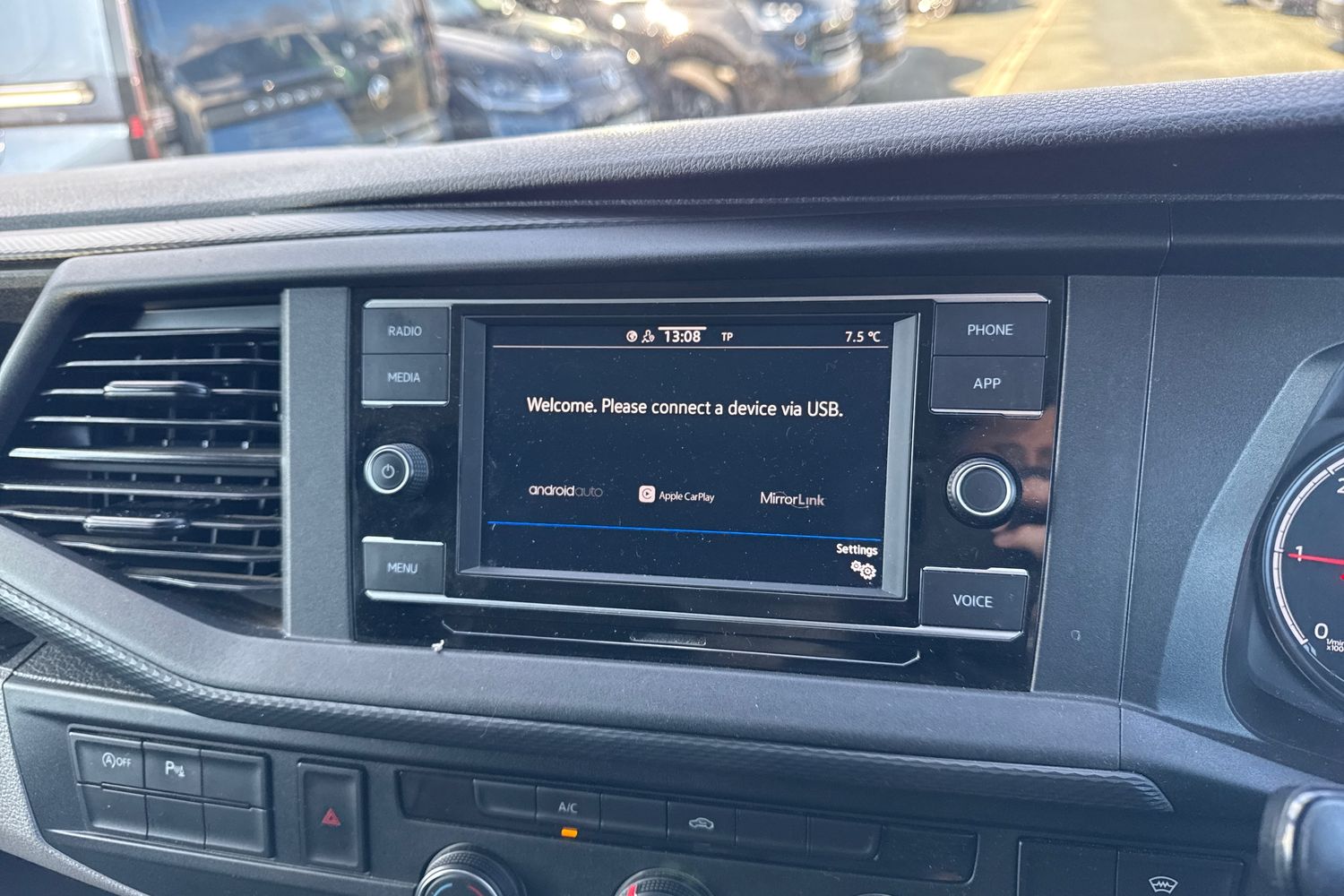 Used Volkswagen Transporter 2022 for sale - 77582838: Photo 17