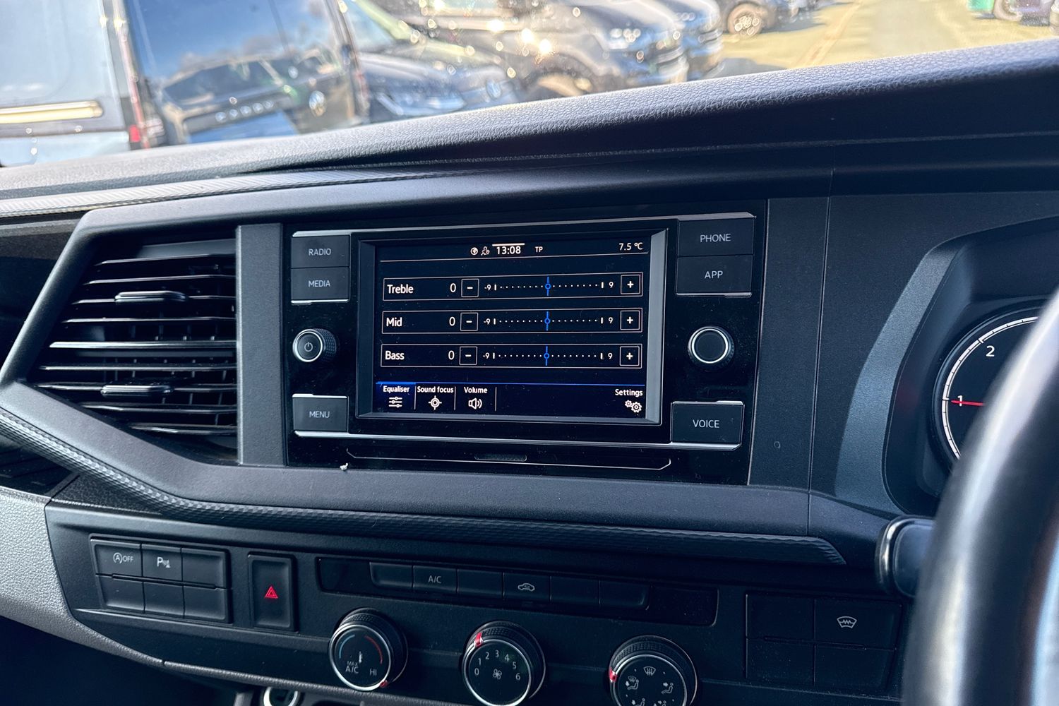 Used Volkswagen Transporter 2022 for sale - 77582838: Photo 38