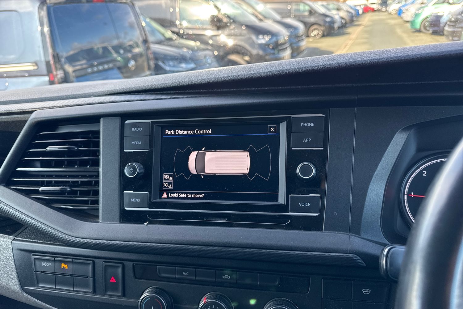 Used Volkswagen Transporter 2022 for sale - 77582838: Photo 39