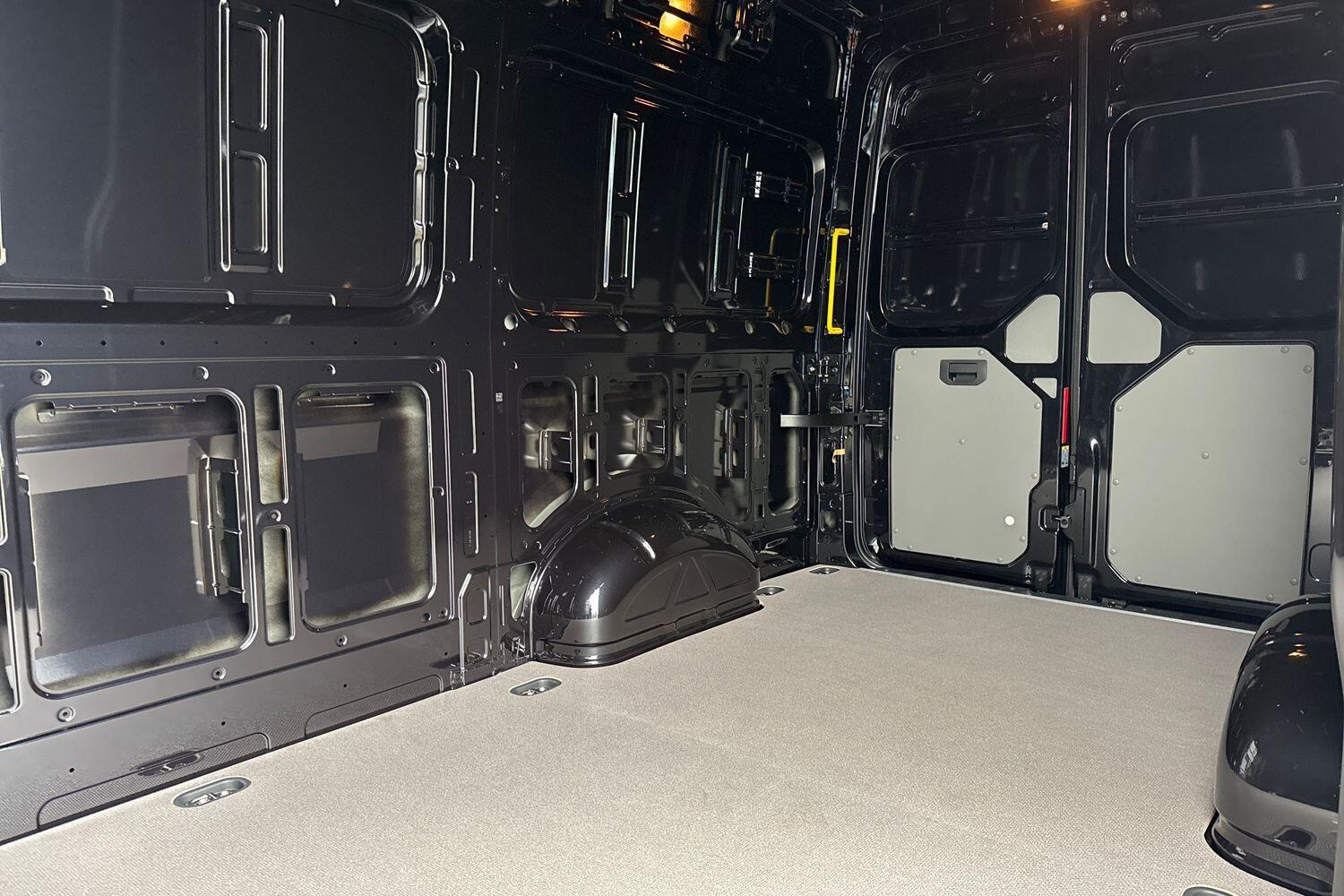 Used Volkswagen Crafter 2025 for sale - 76509119: Photo 39