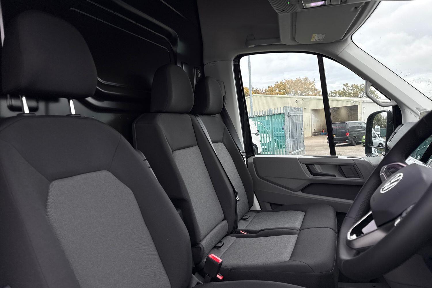 Used Volkswagen Crafter 2025 for sale - 76509119: Photo 6