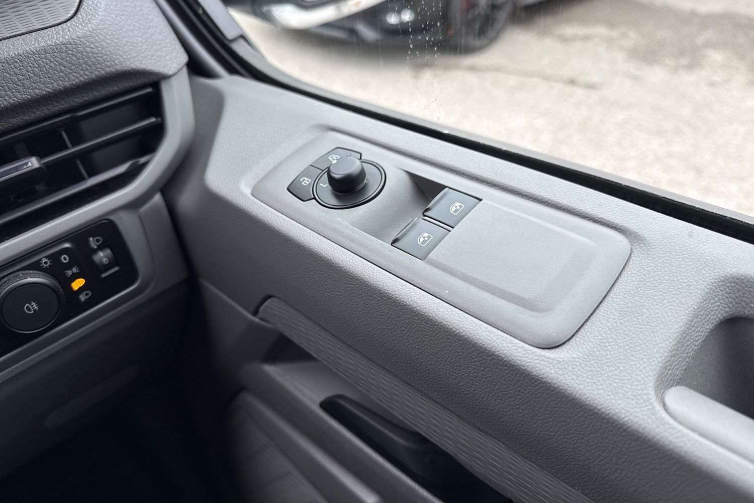 Used Volkswagen Transporter 2025 for sale - 76421343: Photo 18