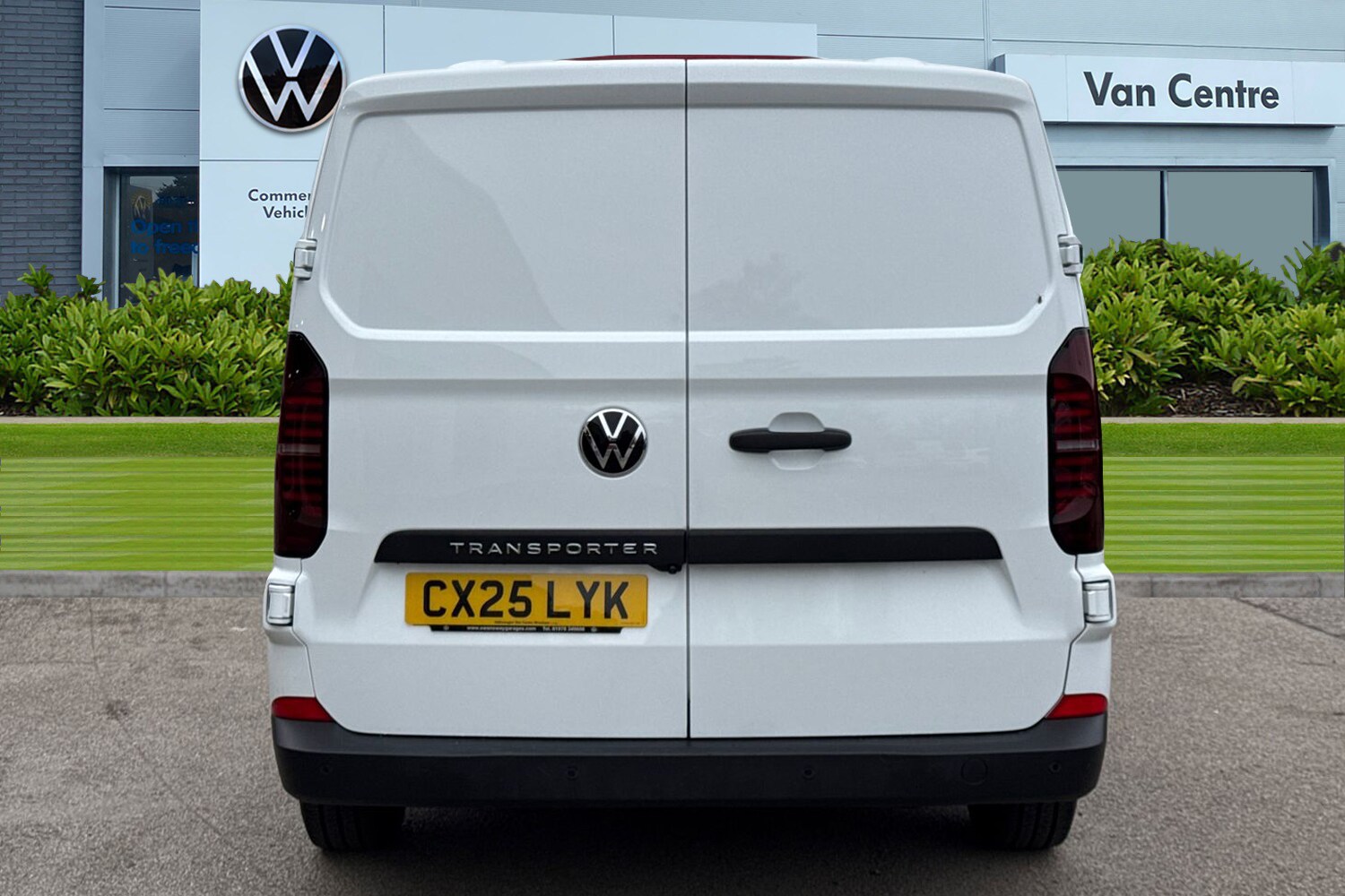 Used Volkswagen Transporter 2025 for sale - 76421343: Photo 4