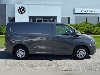 Used Volkswagen Transporter 2025 for sale - 78437126: Photo