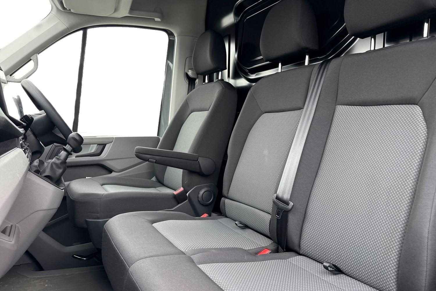 Used Volkswagen Crafter 2025 for sale - 76909436: Photo 10