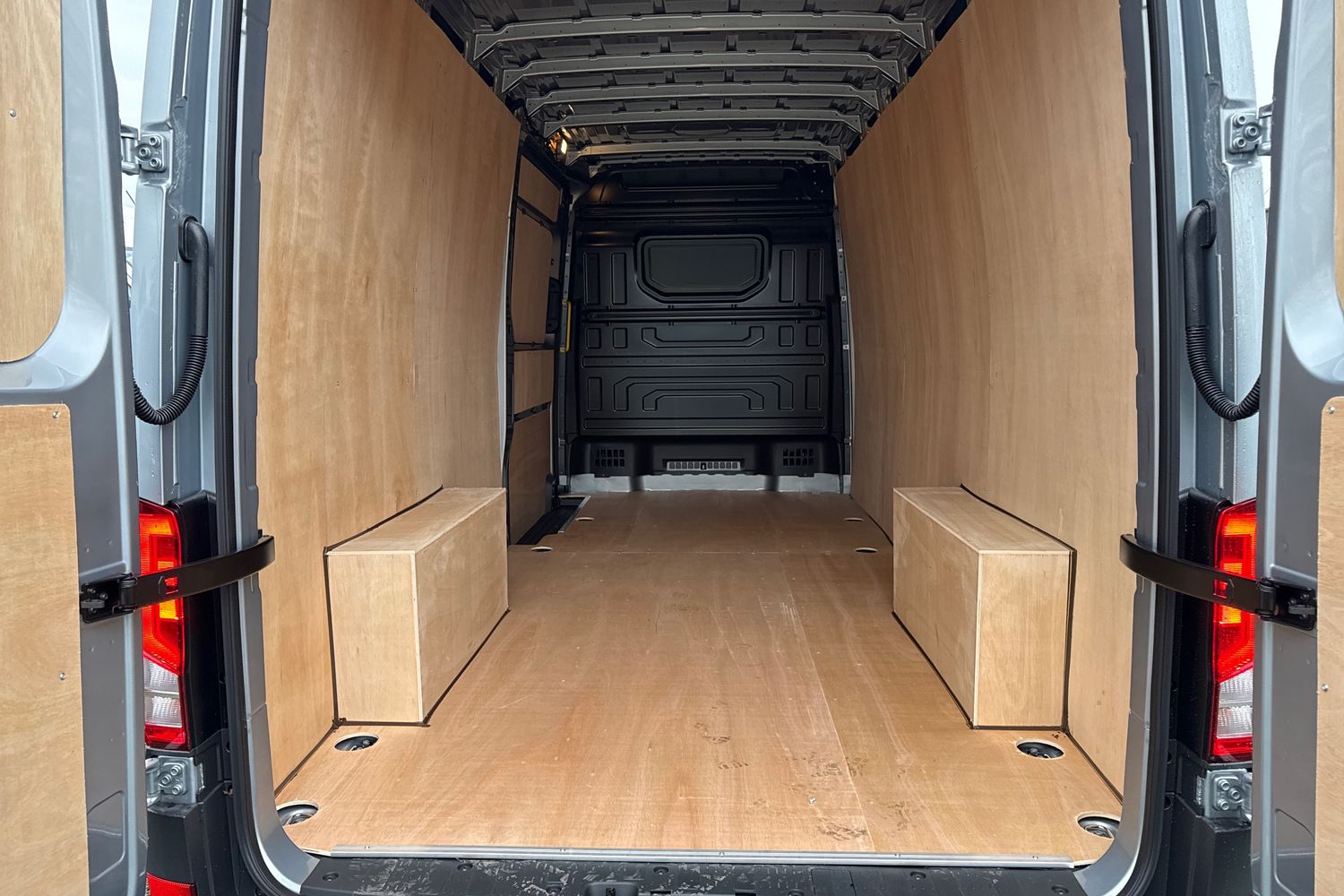 Used Volkswagen Crafter 2025 for sale - 77000814: Photo 9