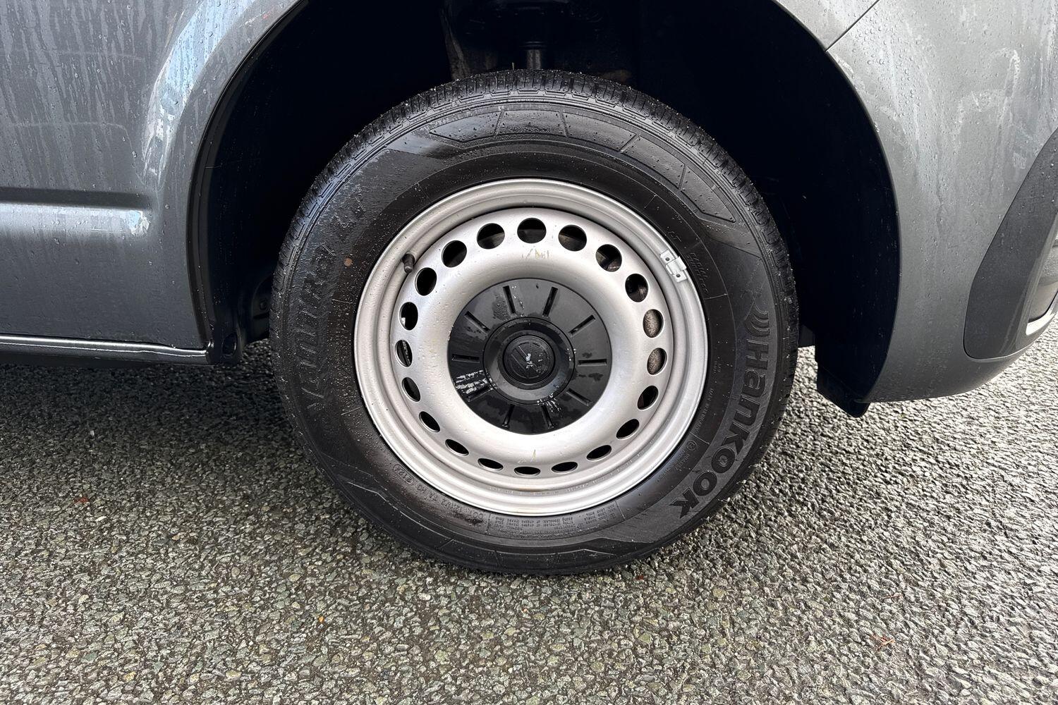 Used Volkswagen Transporter 2024 for sale - 77582615: Photo 24